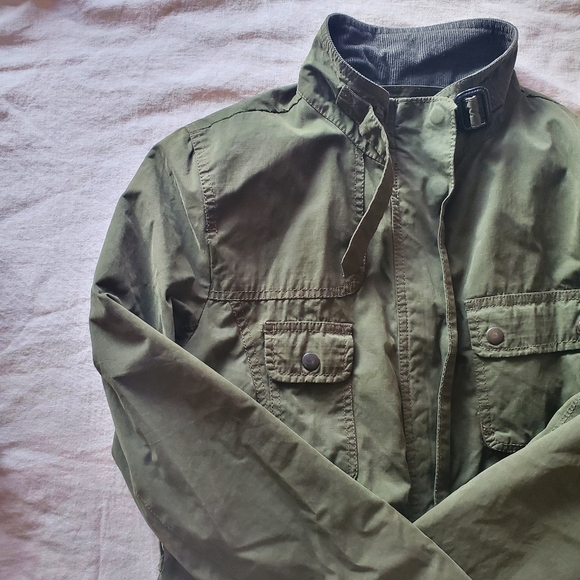 Dark Green/Olive GAP jacket - Picture 6 of 6